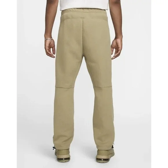Nike Tech Fleece Open Hem Pants Neutral Olive HJ6533-276 Men’s Size Medium